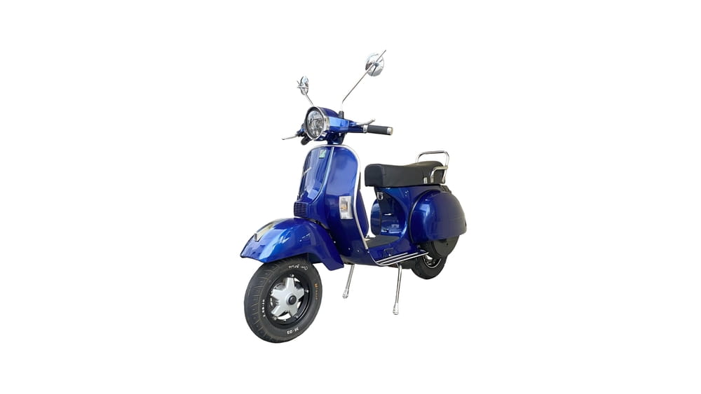 Blue moped used for transportation in Coral Springs Florida